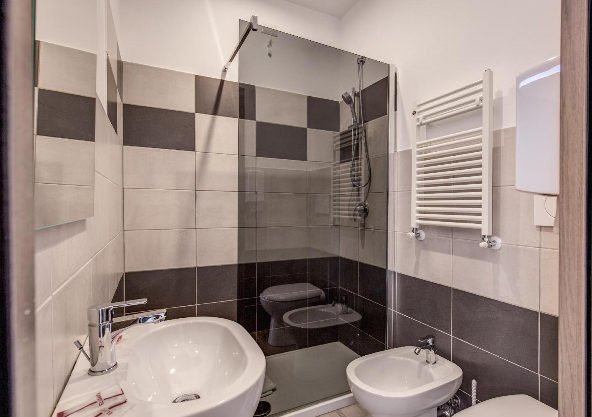Floor 6 By Dot Suites Рим Экстерьер фото