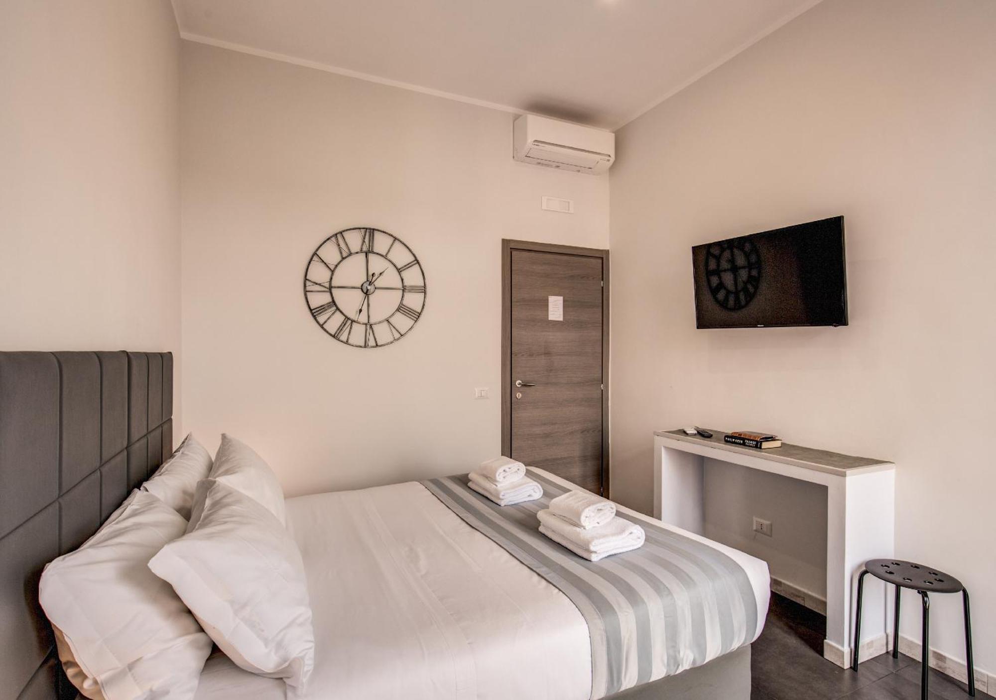 Floor 6 By Dot Suites Рим Экстерьер фото