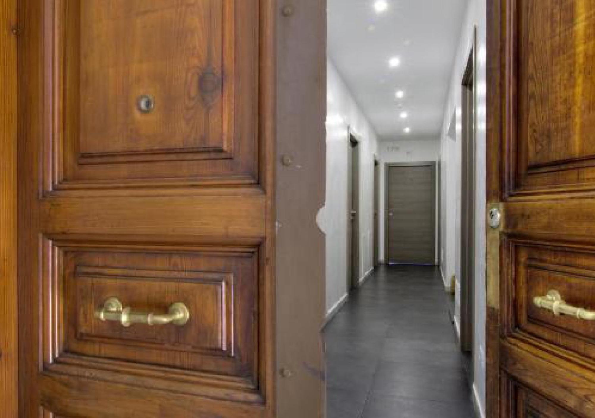 Floor 6 By Dot Suites Рим Экстерьер фото